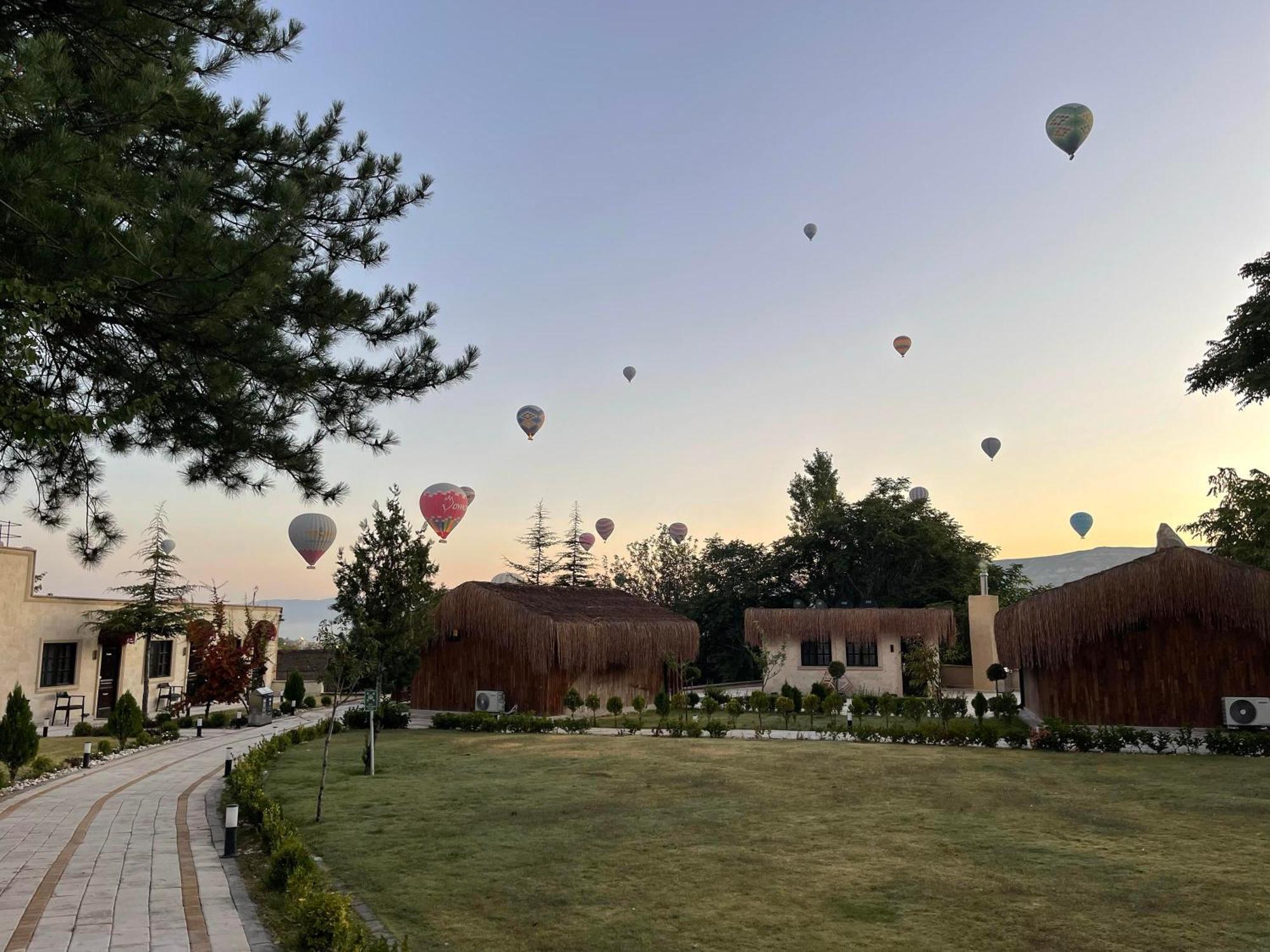 A La Mode Cappadocia Hotell Göreme Exteriör bild